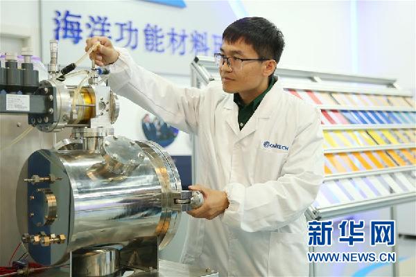 （愛(ài)國(guó)情 奮斗者·圖文互動(dòng)）（1）為海洋裝備披上“鎧甲”的人——記“80后”研究員王立平