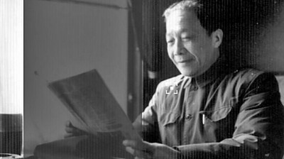 舍我其誰報國志，碧血丹心愛國情